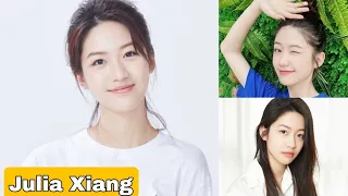 Julia Xiang Lifestyle (Xiang Han Zhi) Biography, Real Life Partner, Age, Income, Hobbies, Facts