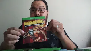Unboxing Xbox One games Borderlands Game of the Year Edition and Borderlands the handsome collection