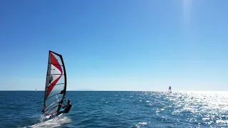 Windsurf e Wing Foil a Cecina Mare: Spot 1 Surf School Center loc. Le Gorette