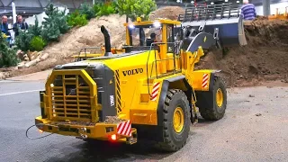 LARGE SCALE RC MACHINES *RC VOLVO 120KG!! WHEEL LOADER*RC CAT DOZER 180KG!! and more..