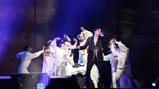 [Fancam] Dimash - The Show Must Go On | Shenzhen D-Dynasty concert