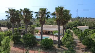 Lovely Farmhouse With Pool, Barn and Land for sale in Silves, Algarve