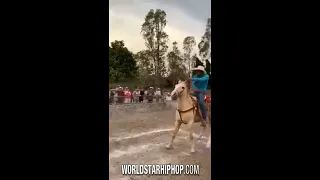 Cowboy Loses Fingers After Trying To Lasso A Horse!