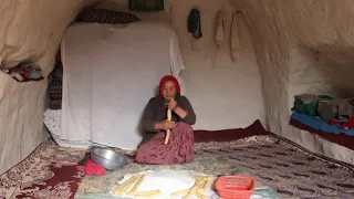 Heart breaking and hard Life in a Cave | life like 2000 Years Ago | Village life in Afghanistan