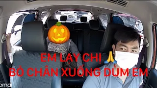 Khách Hồn Nhiên Gác Giò