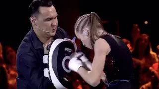 Самая быстрая девочка-боксер в мире