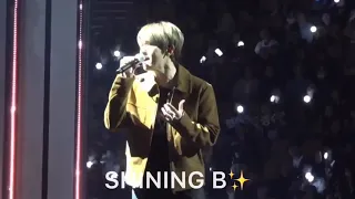 181012 Universe-EXO (focus Baekhyun)| IBK concert