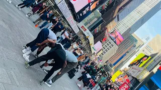 Times Square Breakdancing show—01—Live audience live show..Amazing performance..Super special skills