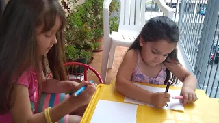 Isabel & Emily do the 3 marker challenge! 😁 Part 1