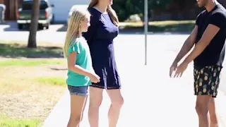 kiss prank on mom front his daughter