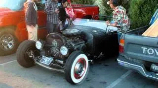 Cruise Night at Bobs Big Boy in Downey CA.