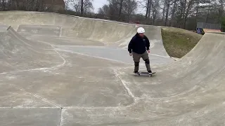 Beginner skater backside kickturn practice