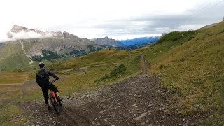 Sella Ronda MTB tour - jih a západ = 70km a 5500m převýšení na trailu