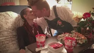 Joey Feek Dies After Courageous Battle With Cancer