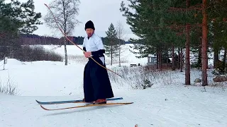 Wintertime Kyūjutsu - Japanese archery on skis