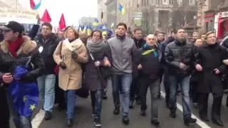 Евромайдан, 24 ноября. Колонна, гимн