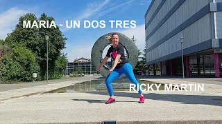 UN DOS TRES  (MARIA) l RICKY MARTIN l ZUMBA