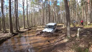 Duster, Hover, Шнива, Terrano и УАЗ в первой весенней грязи.