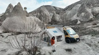 CAMPING IN Cappadocia WITH OUR CARAVAN WITH WINTER GARDEN AND STOVE