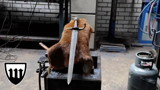 Forging a pattern welded two handed sword, part 6, forging the pommel.