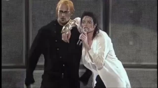Michael Jackson - Ghosts - Live - Fan World Tour