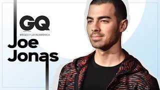 Joe Jonas entra de incógnito a Internet (desde casa)