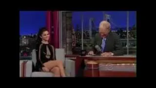 Selena Gomez makes Justin Bieber cry "that makes two of us"