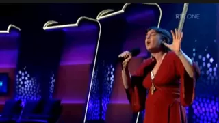 Sinead O'Connor Unique version of Dylans The Times They are a Changin'.wmv