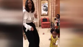 2-Year-Old Pictured in Awe of Michelle Obama Portrait Gets to Dance With Her