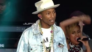 Pharrell - Hollaback Girl (Gwen Stefani Cover) (Summertime Ball 2014)