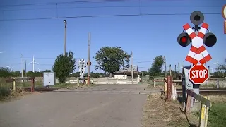 Spoorwegovergang Movila (RO) // Railroad crossing // Trecere la nivel