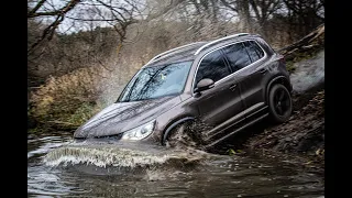 Rubicon and Land Cruiser vs Audi Q7 and Tiguan on offroad