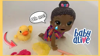 BABY ALIVE Doll has a Accident in the Bath! 😱
