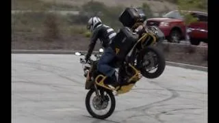 BMW F800GS Adventure Stunt Motorcycle Wheelie's and Stoppie's!