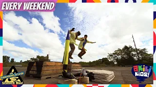 Science Max: Experiments at Large | The Largest Stomp Rocket Ever! | Akili Kids!