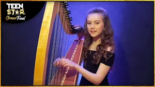 Niamh Noade at The Grand Final of The TeenStar 2020 Singing Competition