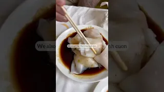 How to eat a chicken feet