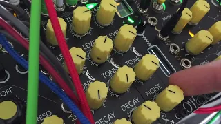 808 Snare Drum Eurorack Modular Synthesizer NoisyFruitsLab