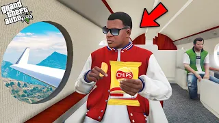 GTA 5 : Franklin Taking off From Los Santos in Private Plane in GTA 5.. (GTA 5 Mods)