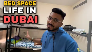 യഥാർത്ഥ ജീവിതം | Bed space life in Dubai | Malayalam | Derek Vision