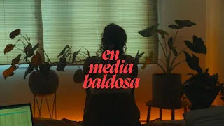 Alexis Play - En Media Baldosa (Video Oficial)