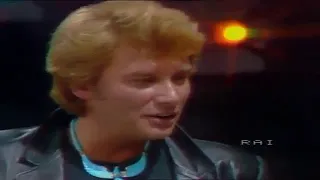 Johnny chante "Non si vive cosi"(31.01.1982)