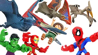 Marvel Avengers Hulk, Spider-Man, Iron Man VS Flying dinosaur pterosaur! | DuDuPopTOY