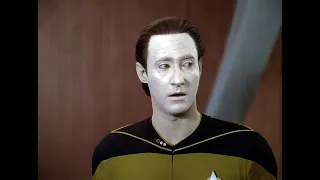 Captain, I shrunk the Klingon - Star Trek: The Next Generation [EDIT]