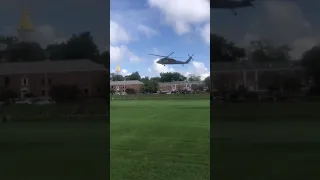 UH-60 Black Hawk Landing