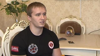 Курский боксер Андрей Афонин провел первый профессиональный бой