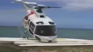 CRASH On Lovely Beach Due to Strong Wind