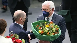 Frank-Walter Steinmeier bleibt Bundespräsident