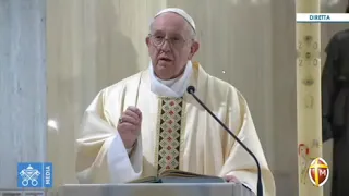 Papa Francesco prega per le famiglie “perché continuino in pace in questa quarantena”