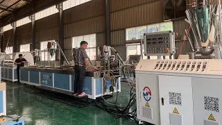 Automatic WPC decking panel production machine high speed production
